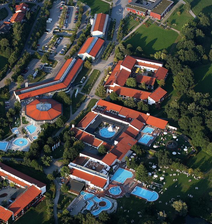 Hotel Hofmark Bad Birnbach Exterior photo