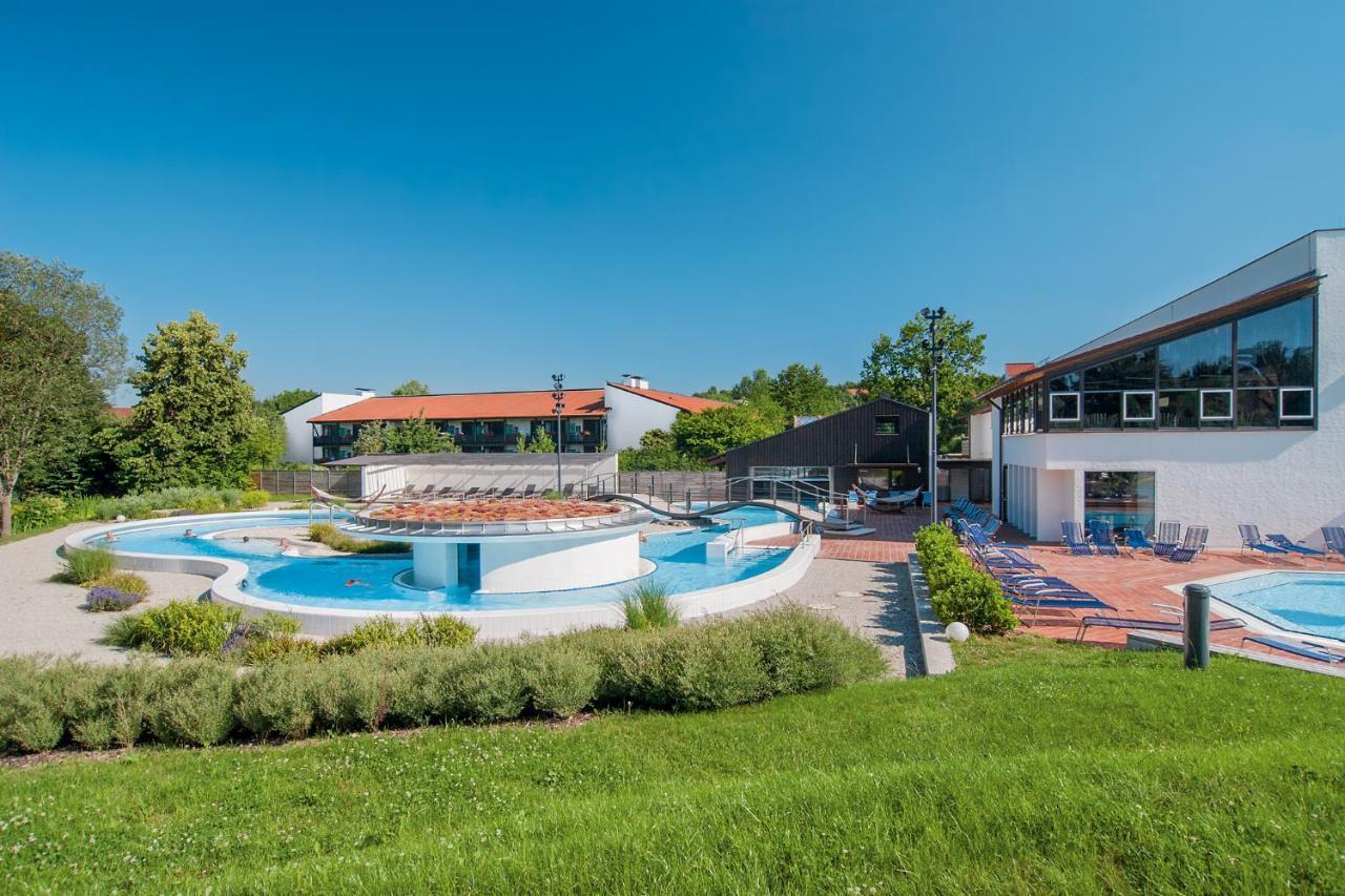 Hotel Hofmark Bad Birnbach Exterior photo